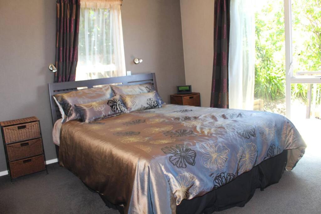 Skyehaven Holiday Home - Coromandel Town 3