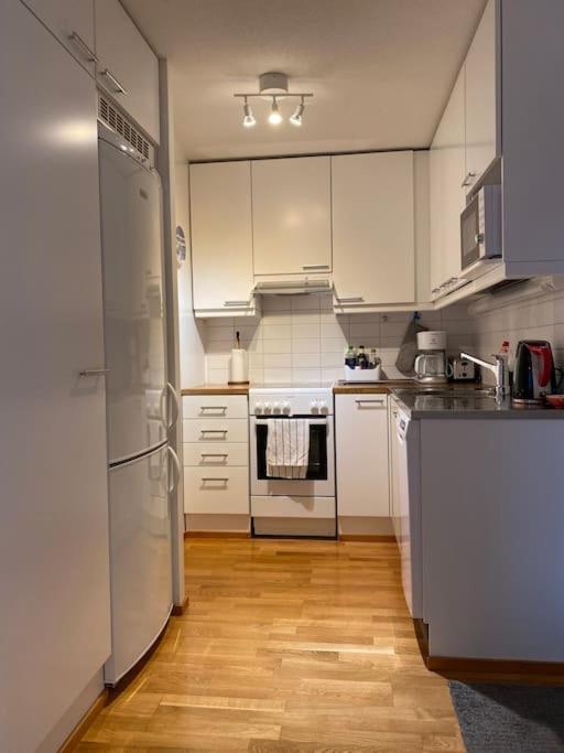 Downtown Minimalist Apartment With Balcony 59m2 5