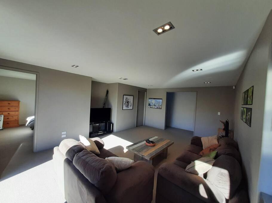 Executive Stay Tongariro 5