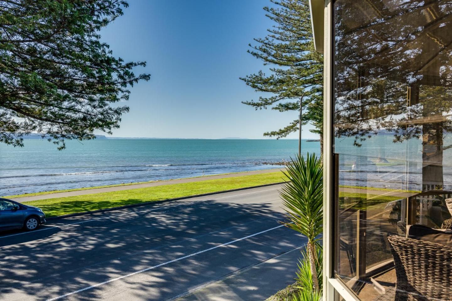 Napier Sea Views - Ahuriri Holiday House 3