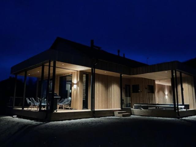 Lakeside Chalet Vinkka 4