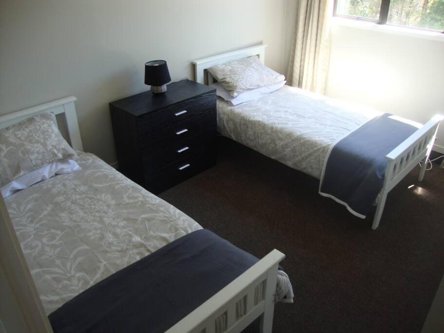 Skyline Apartments - Upper Apartment 2