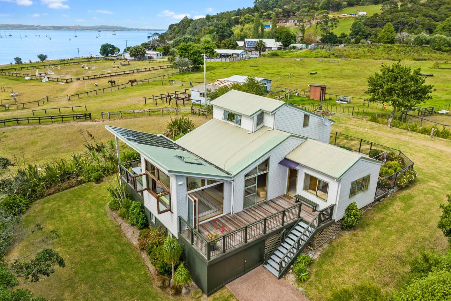 Tikirau Bay Views 1