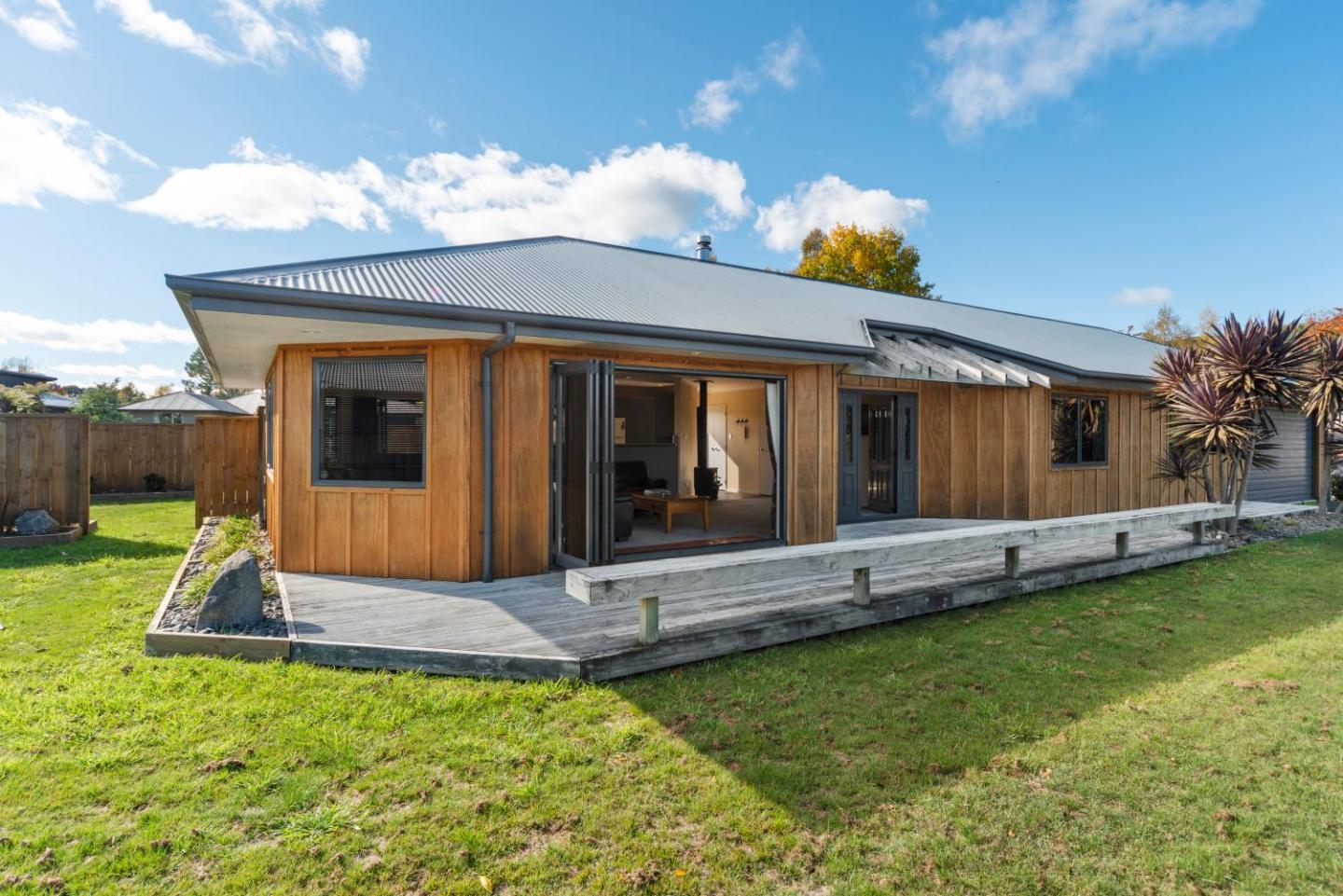 Lakemere House 3