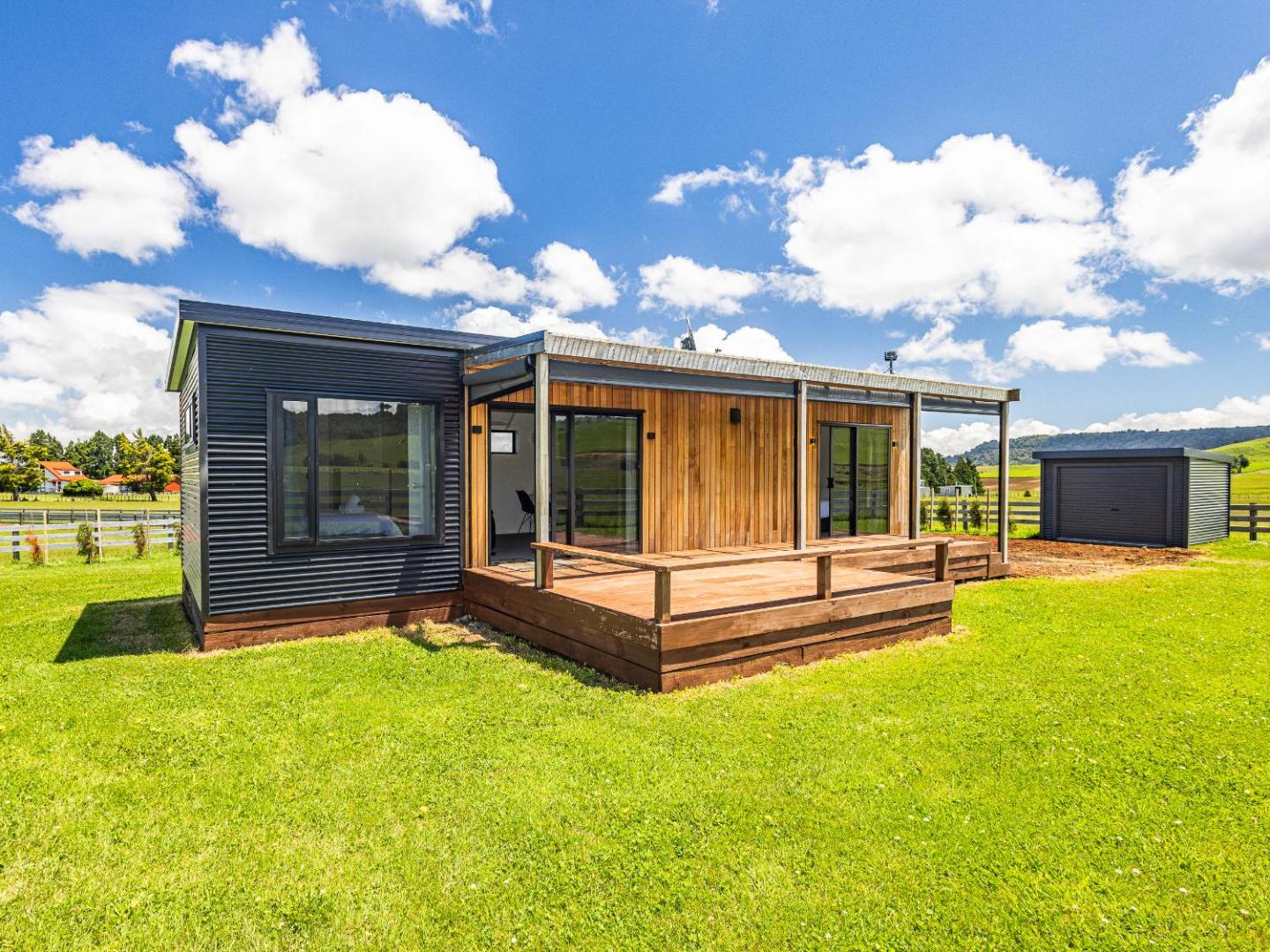 Cozy Cabin With A View - Ohakune Holiday Home 1