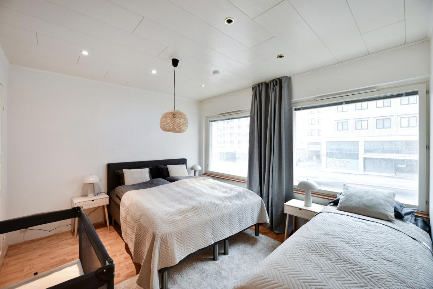 Come In! "Aninkainen" Triplet For 7 People Next To Turku Bus Station! 5