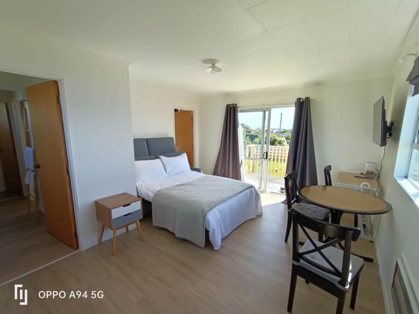 Lands End Vacation Home 4