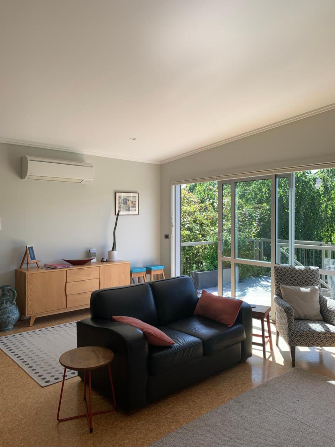 Clock View Apartment 5