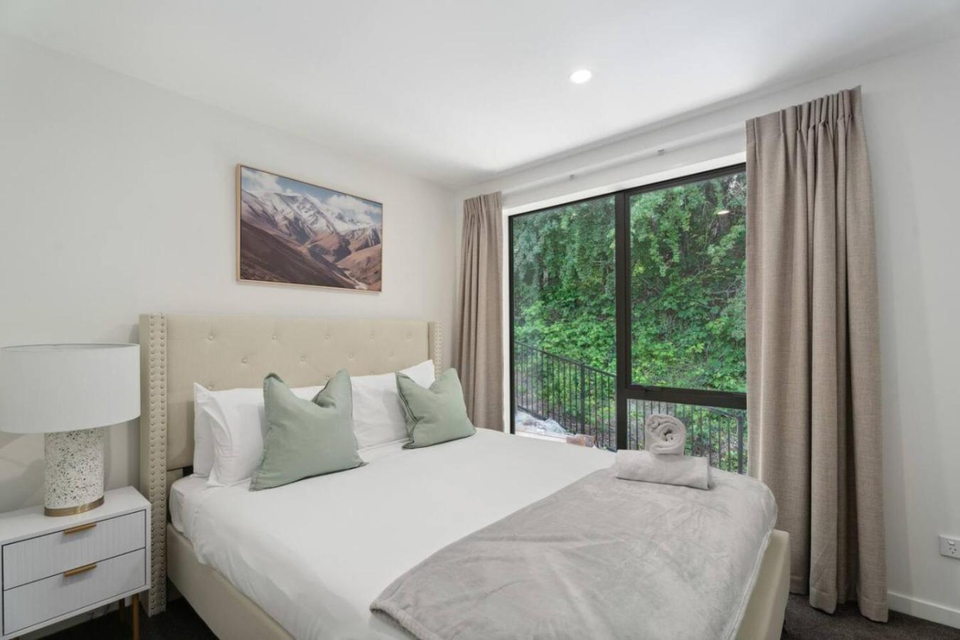 The Queenstown Alpine Nest 5