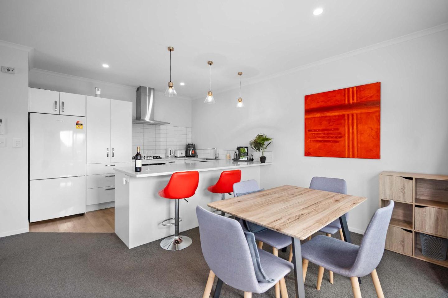 Contemporary 3 Bed Townhouse Near Cbd & Hospital 2