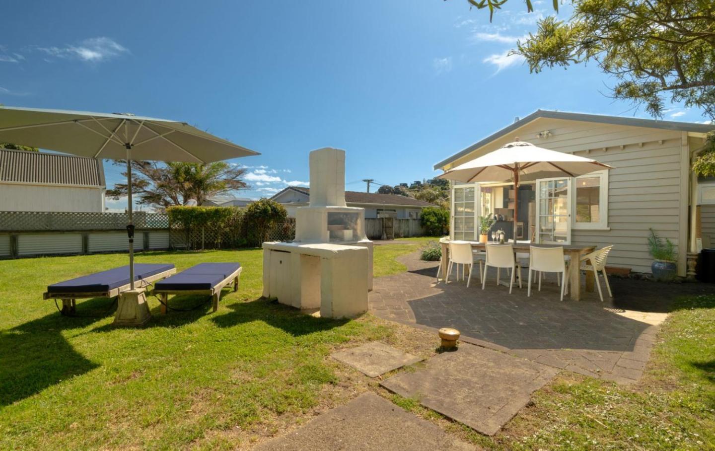 Taimana Beach Front, Surfdale 3