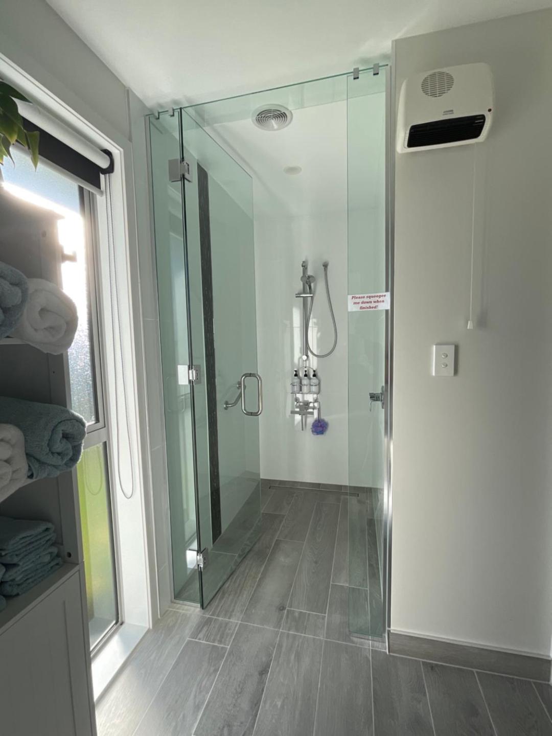 Di Lusso Lansdowne 2