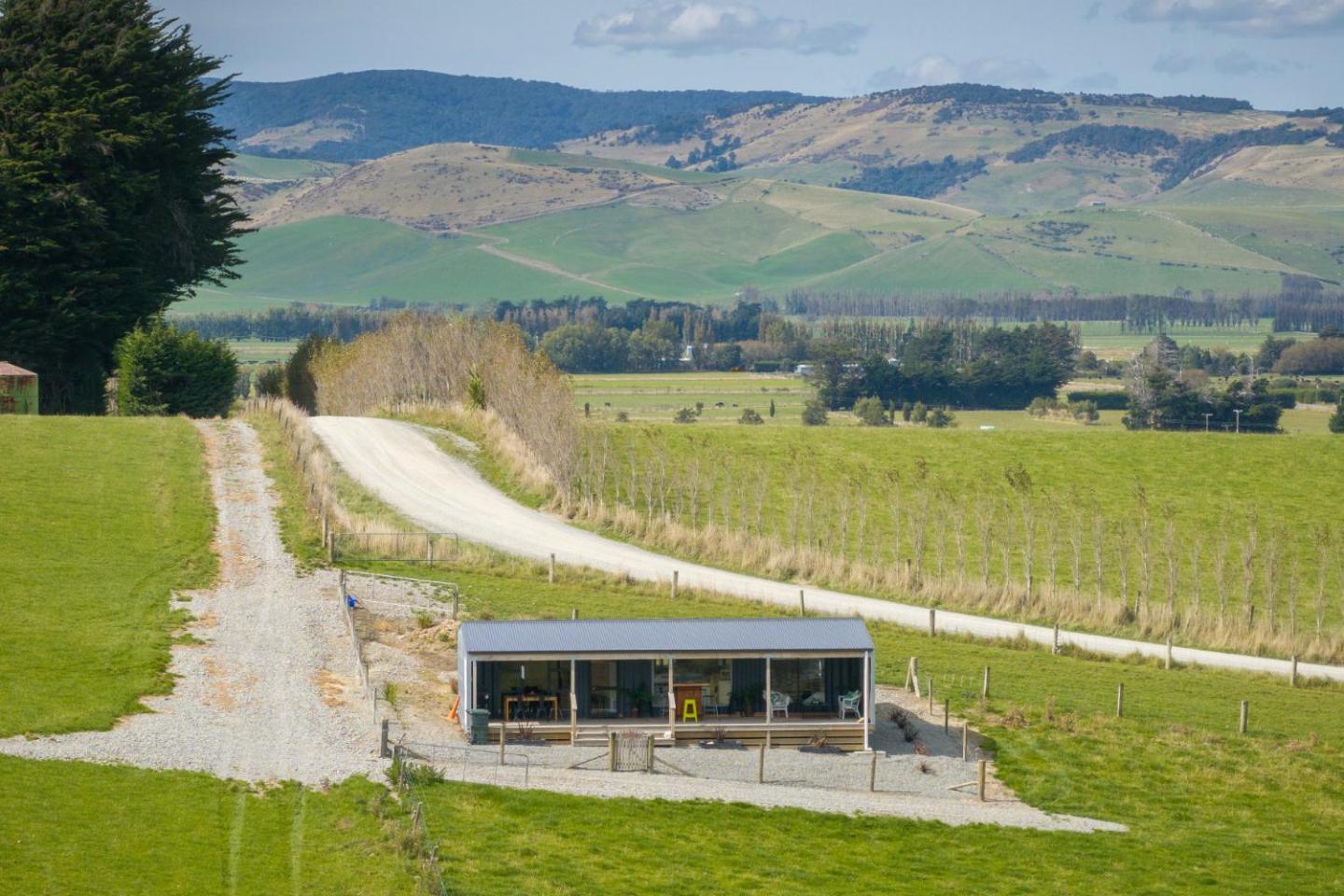 Strathvale River Cottage - Winton Holiday Home 2
