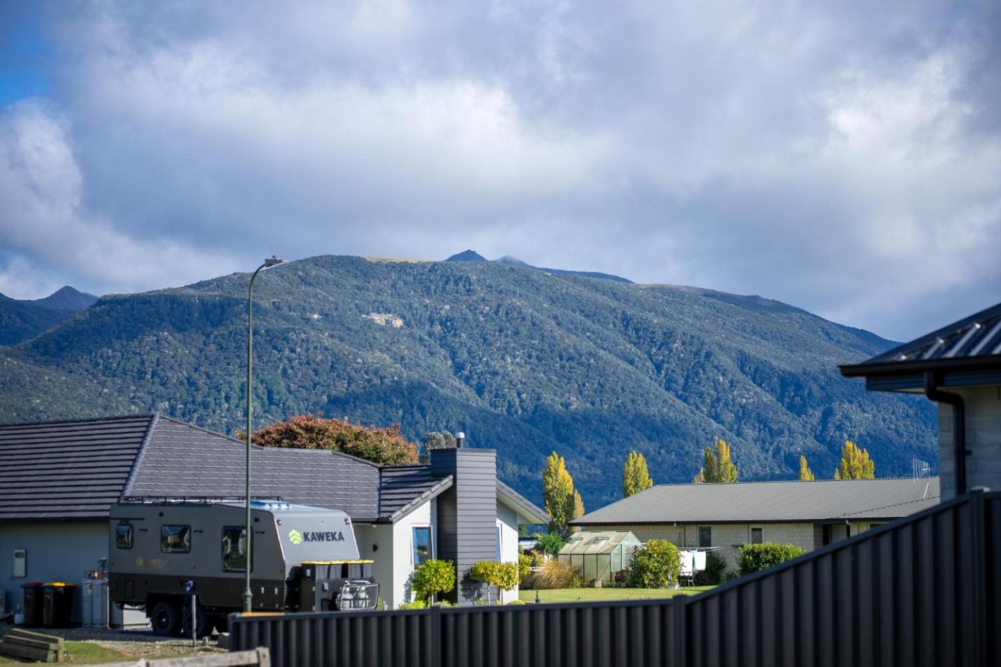 Mountainview Escape - Te Anau Holiday House 5