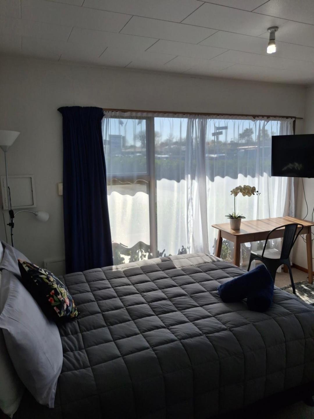 Cherry Grove Motel 2