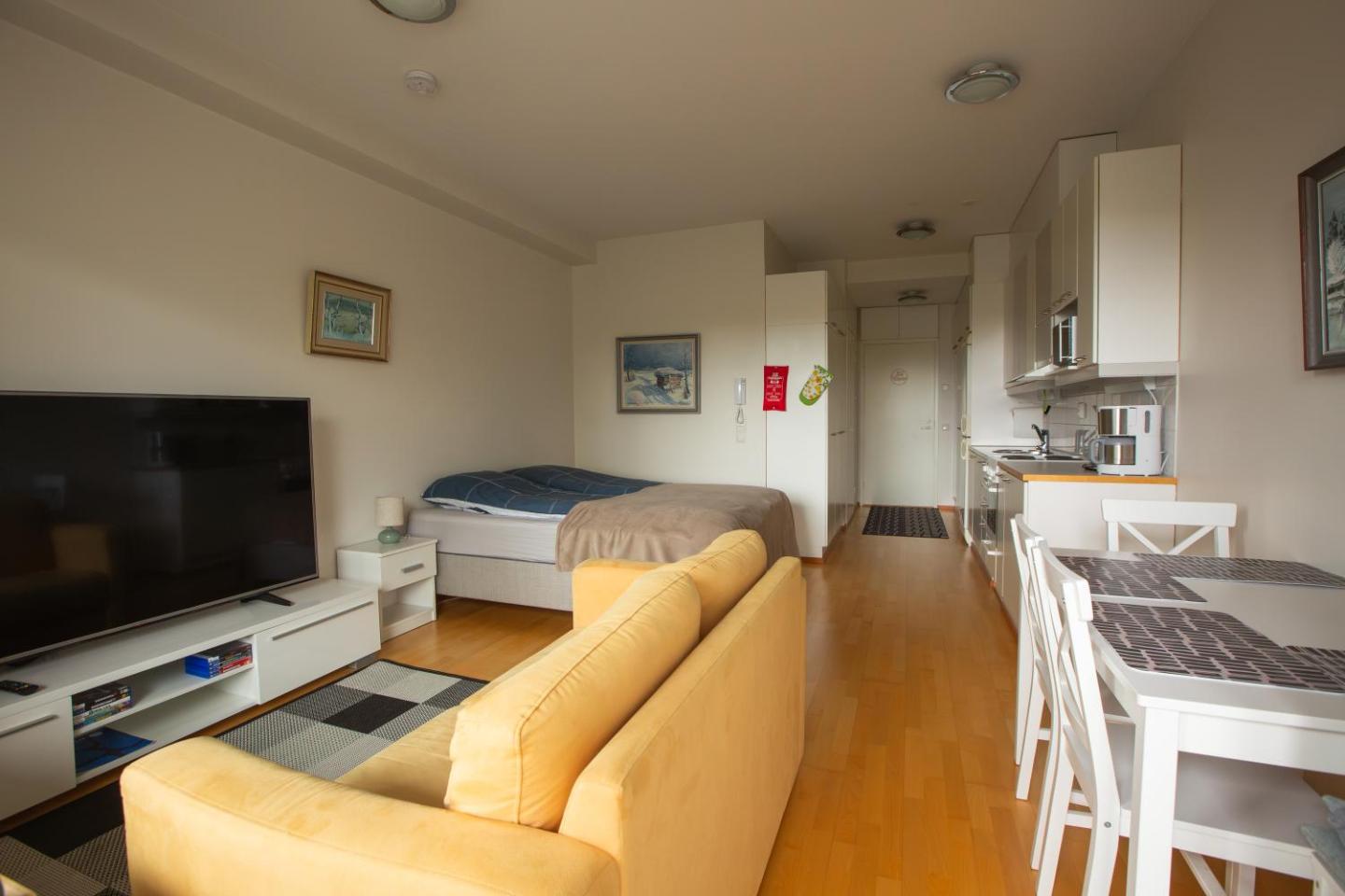 Lil Haven Cozy Studio With Sauna, Glassed Balcony And Free Parking 4