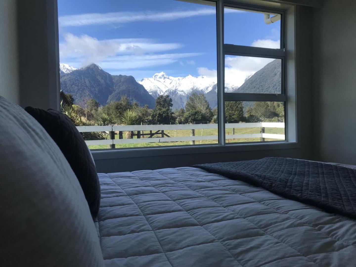 Mt Cook View Motel - Fox Glacier 3