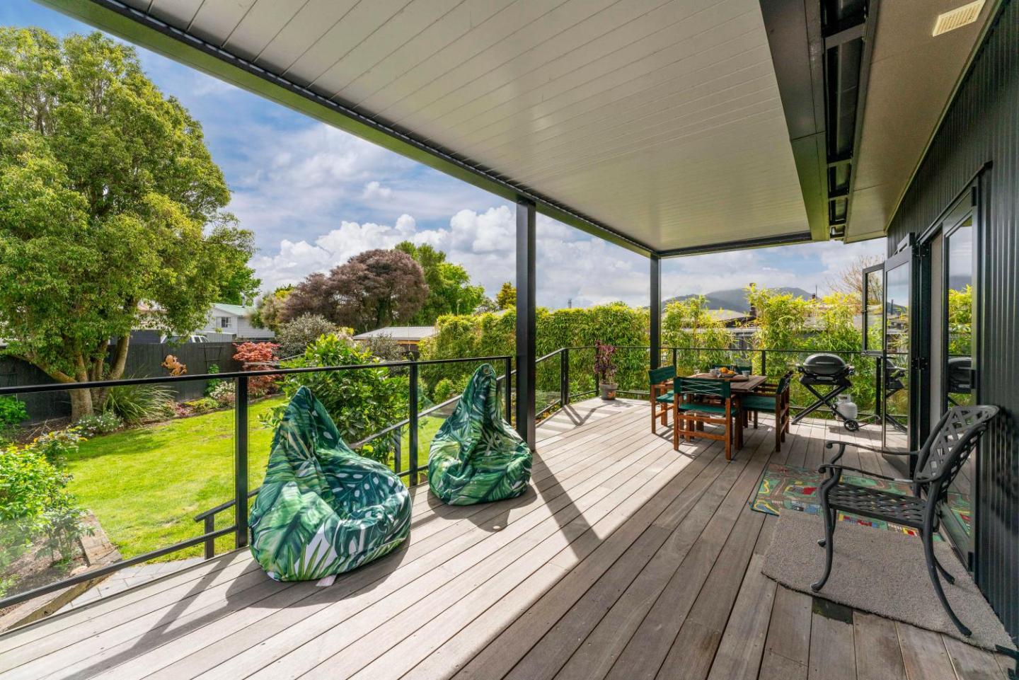 Scannell Grove - Lake Taupo Holiday Home 2