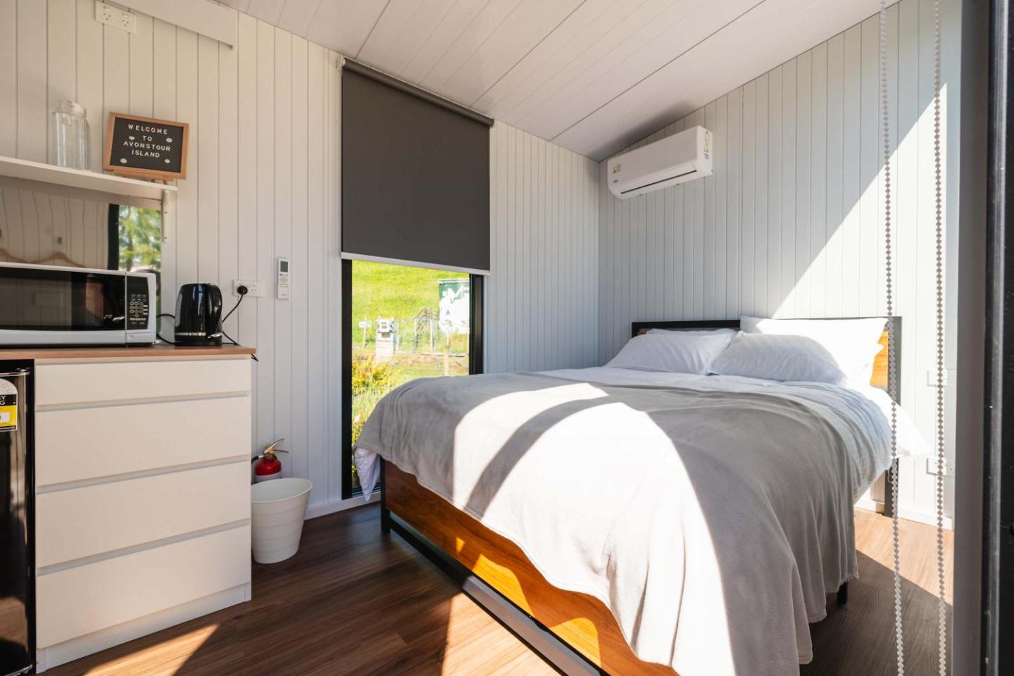 Henge Cabin By Tiny Away 3
