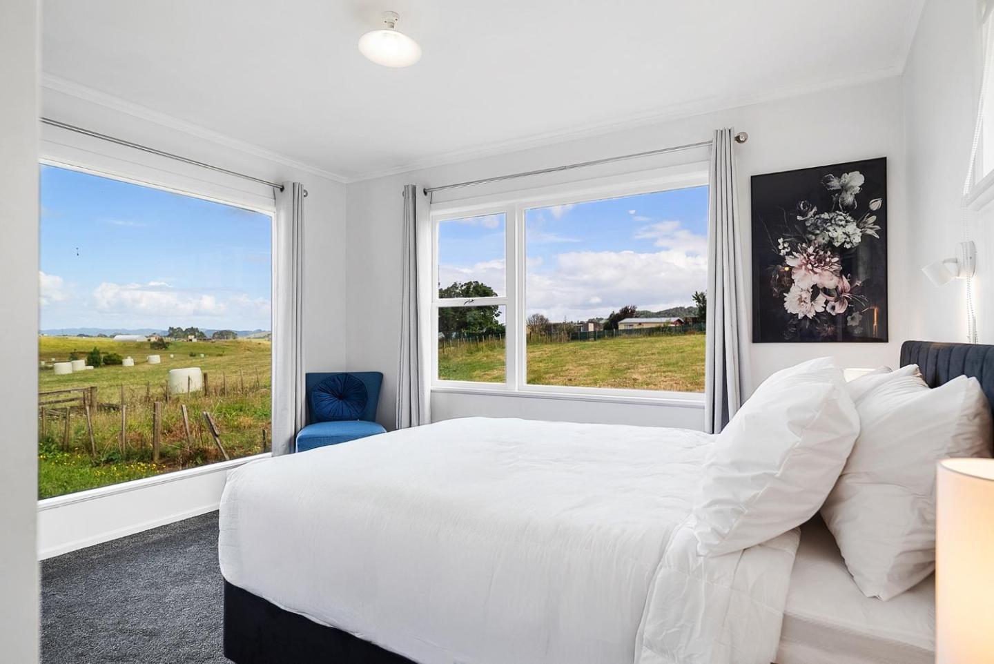 Maramarua Views - 3-bed Escape With Scenic Deck 2