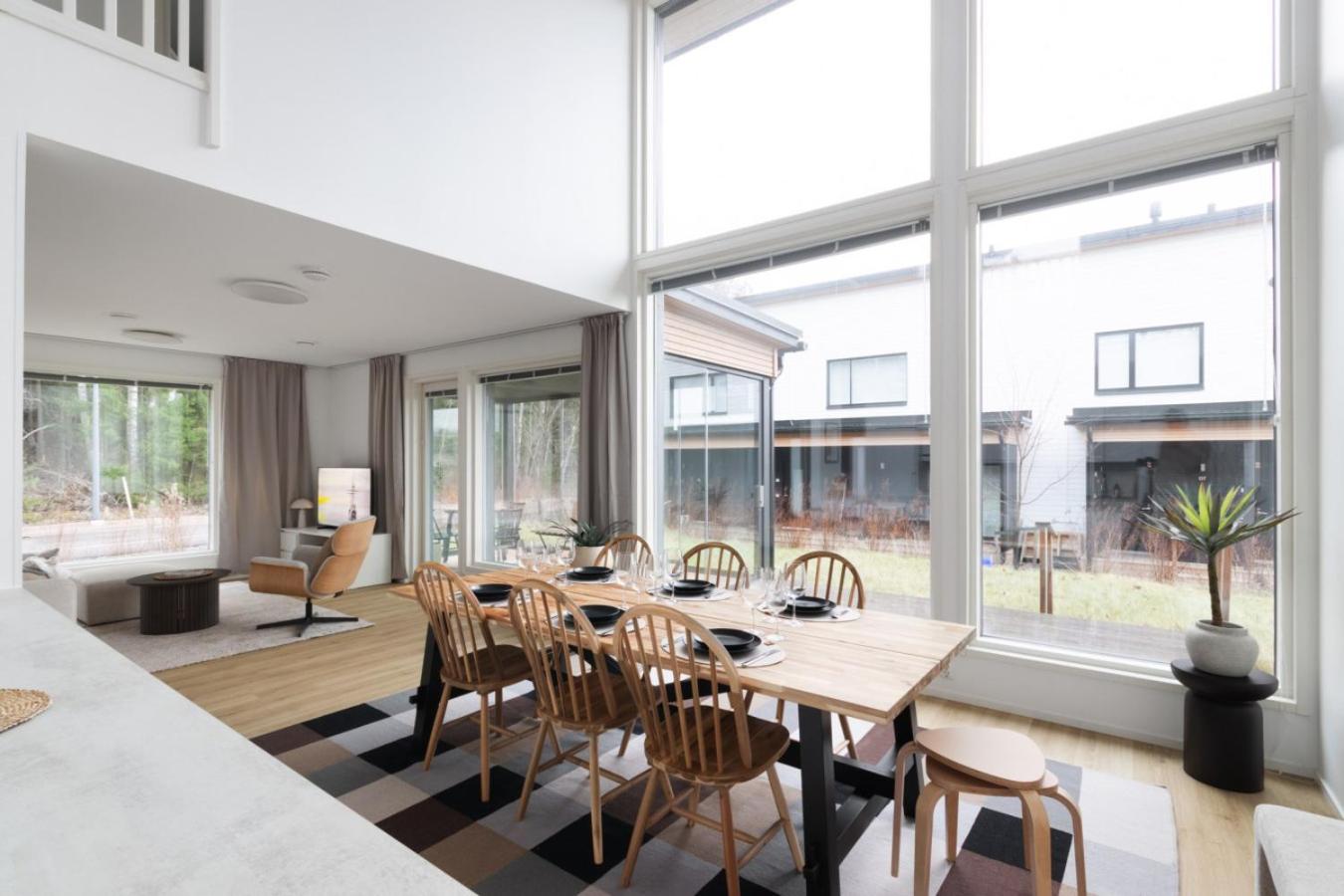 Glorious Semi-detached House, With Yard, Sauna, Parking With Charging 2