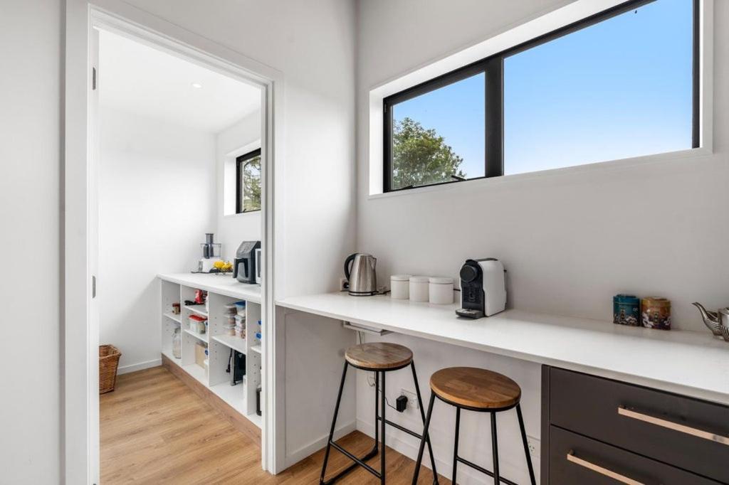 Private Luxury Townhouse Close To Central City 3