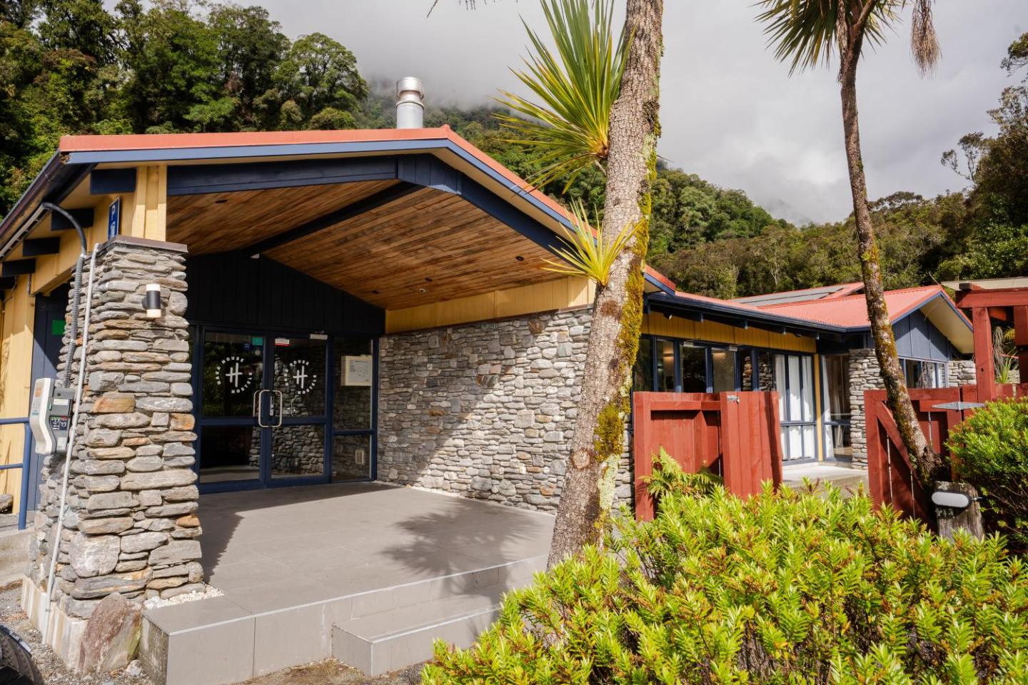 Haka House Franz Josef 1