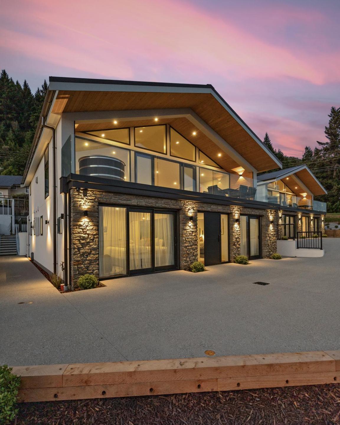 Brand New Luxury Villa - Aspen View - Hot Tub 2