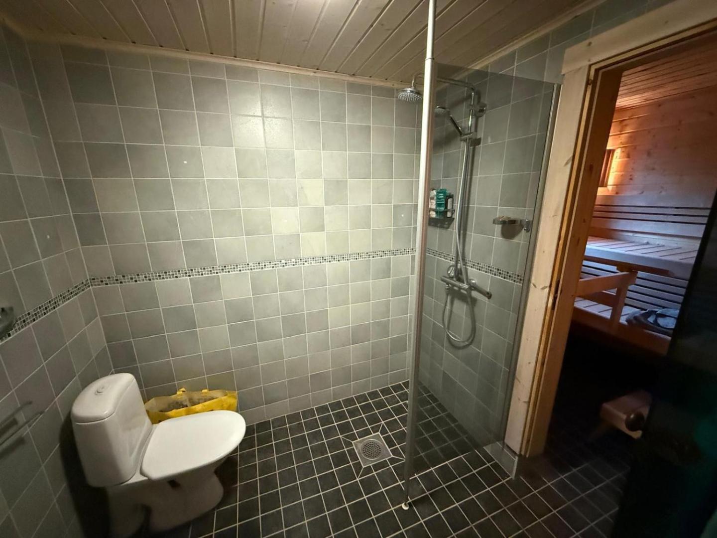 Villa Polly, Luxury Cottage With Private Sauna 2