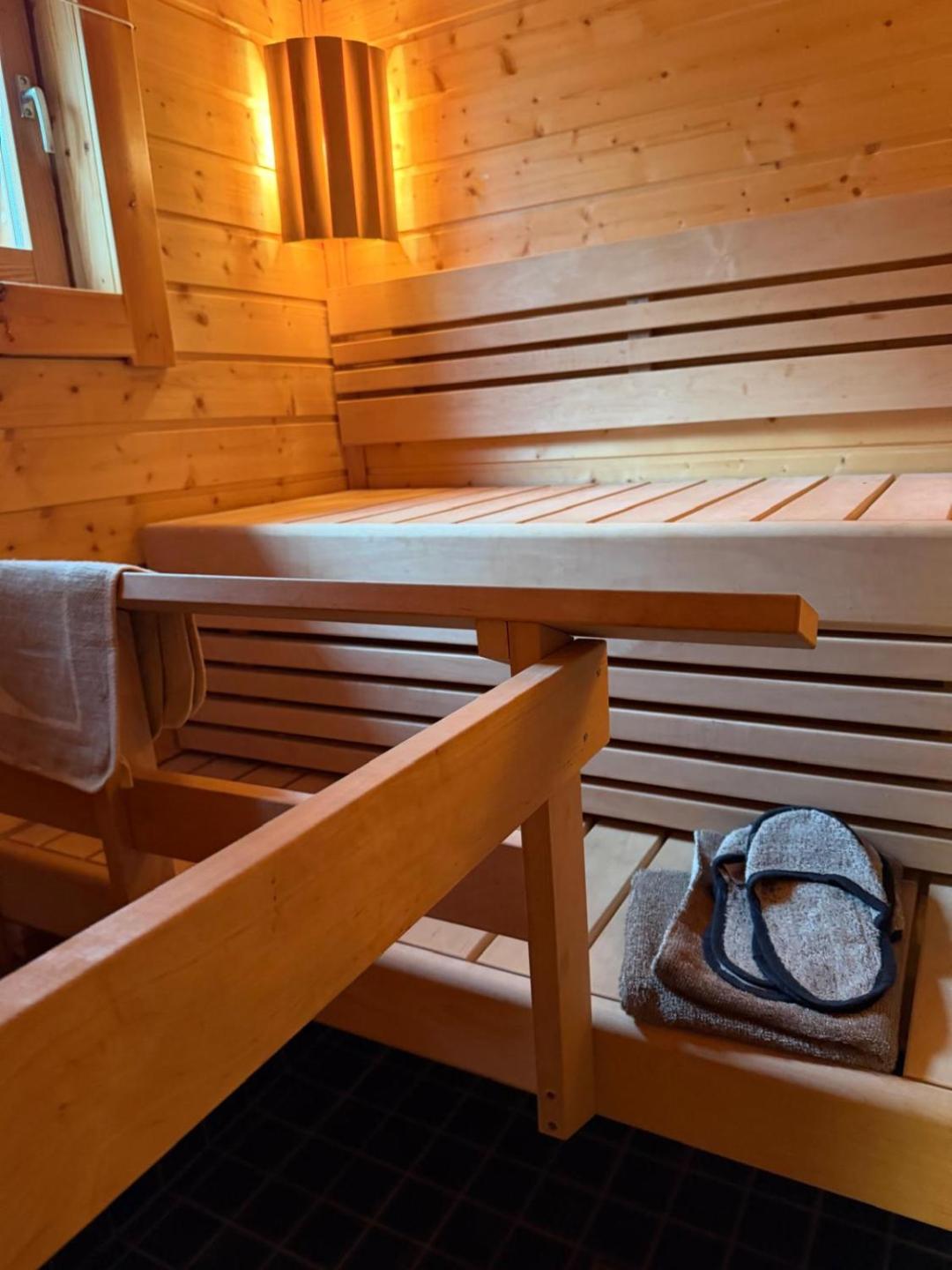 Villa Polly, Luxury Cottage With Private Sauna 4