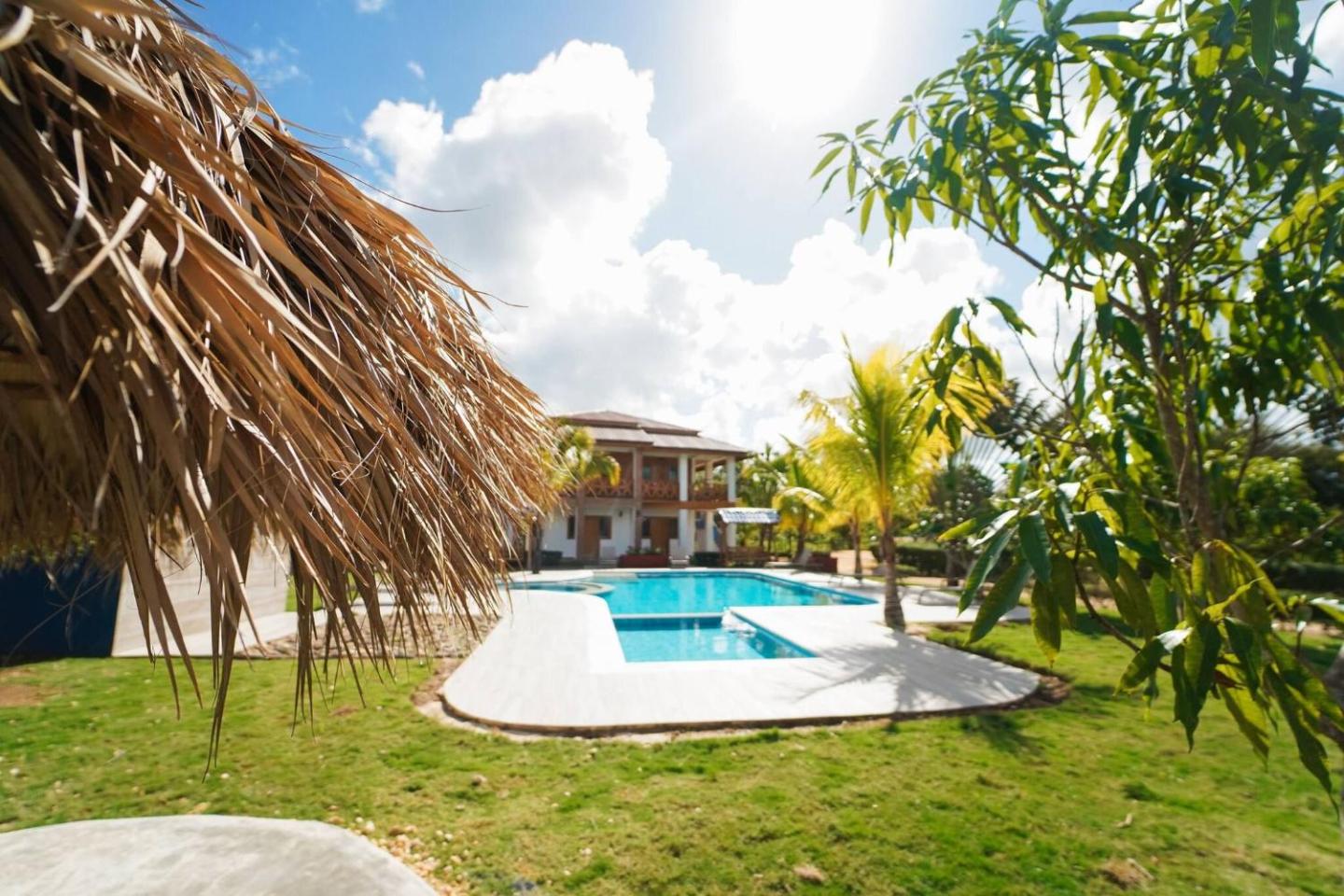 Casa 8 habitaciones, con wifi