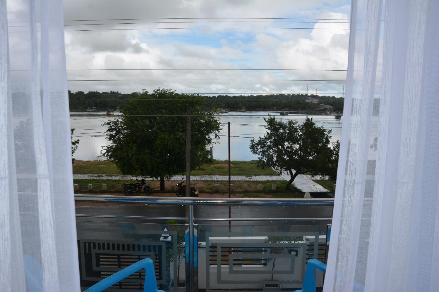 Others 5, Trinco Lagoon, Trincomalee Town and Gravets