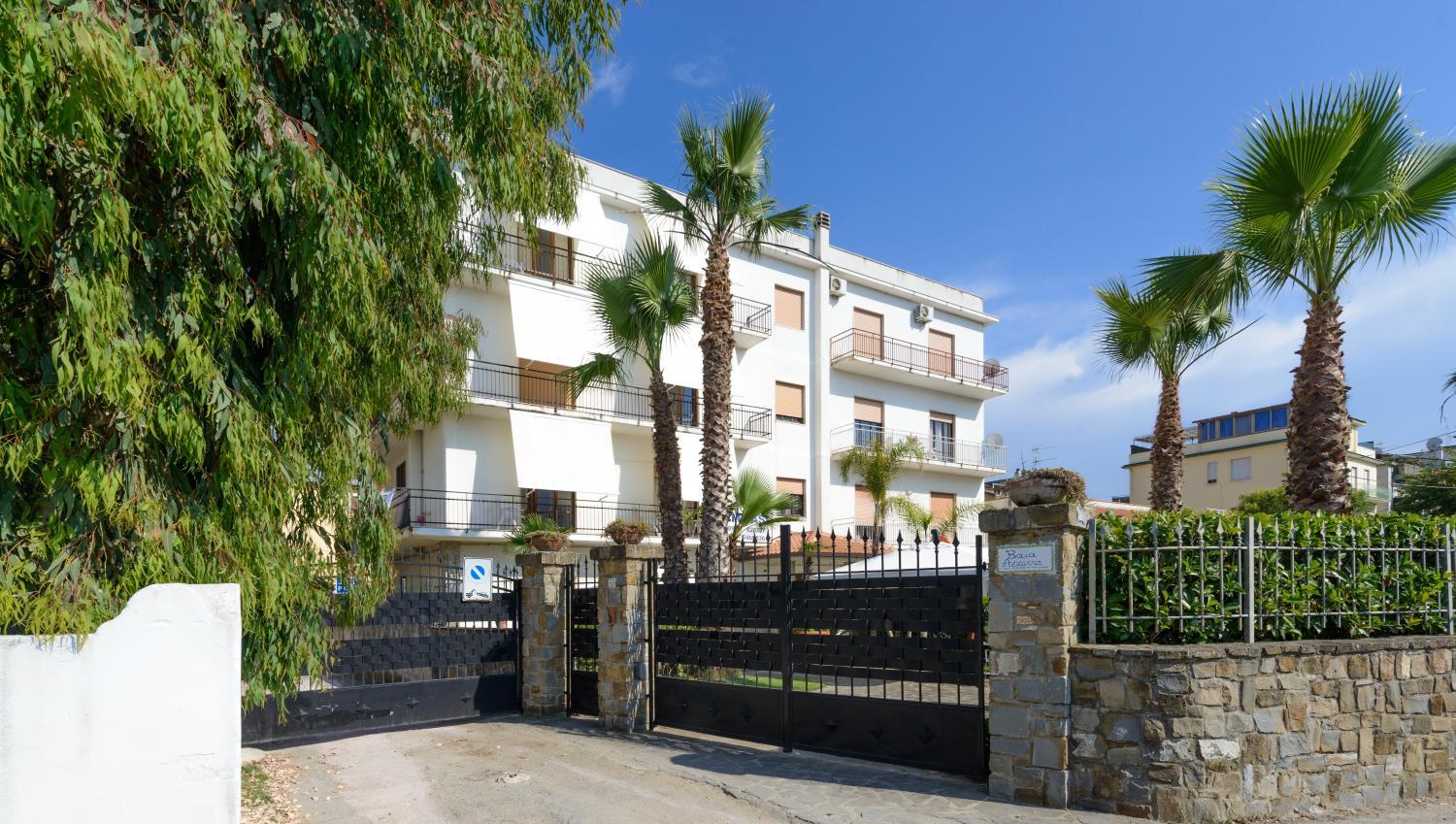 Exterior view, BAIA AZZURRA residence, Salerno