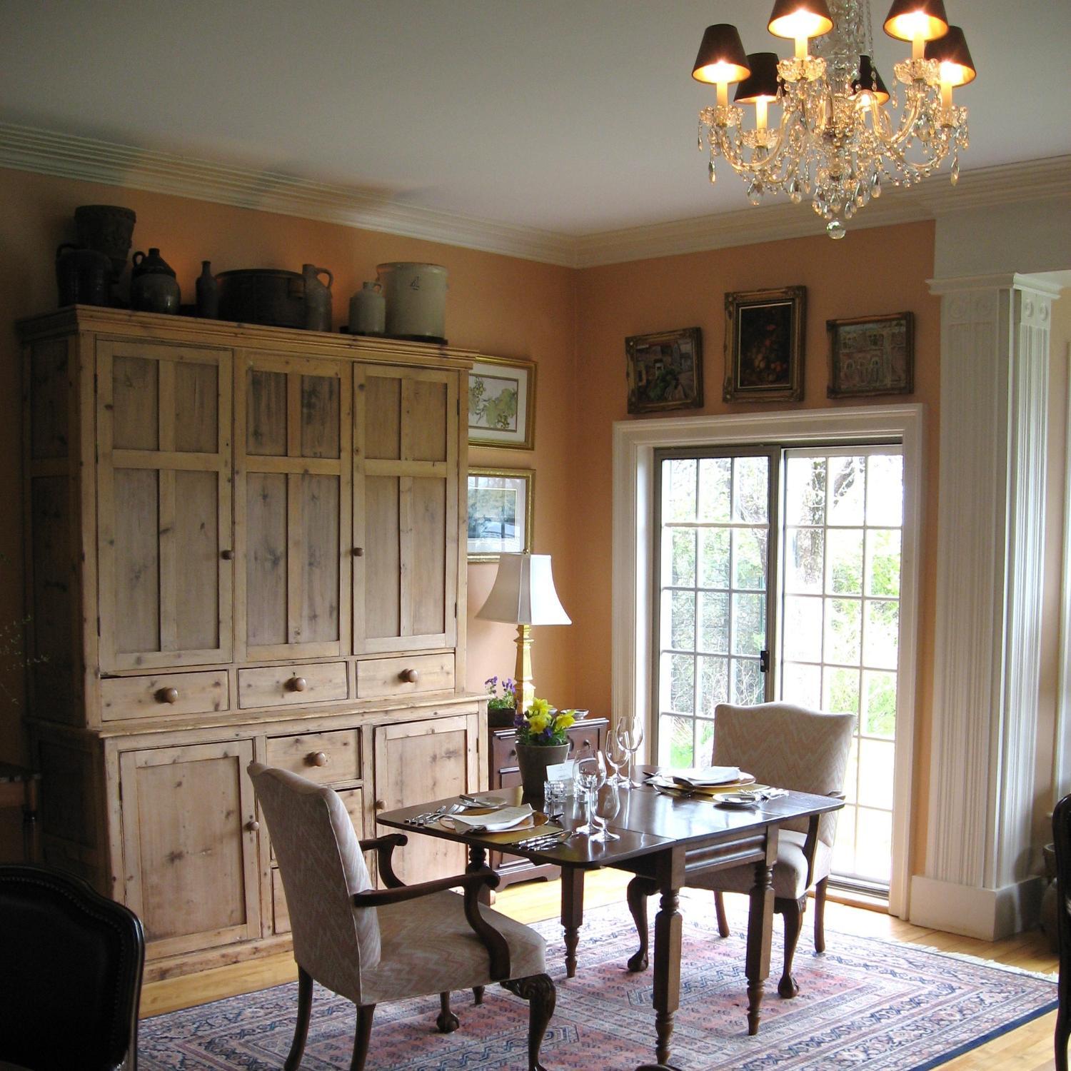 4, Kingsbrae Inn, Charlotte