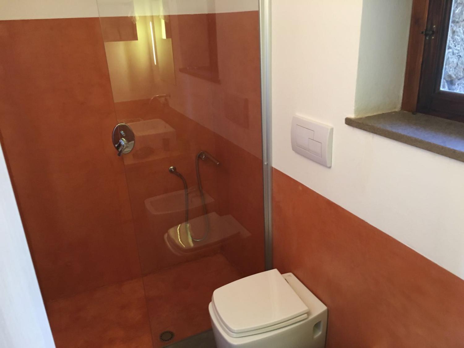 Bathroom 2, Dammuso Ma.Vi, Trapani
