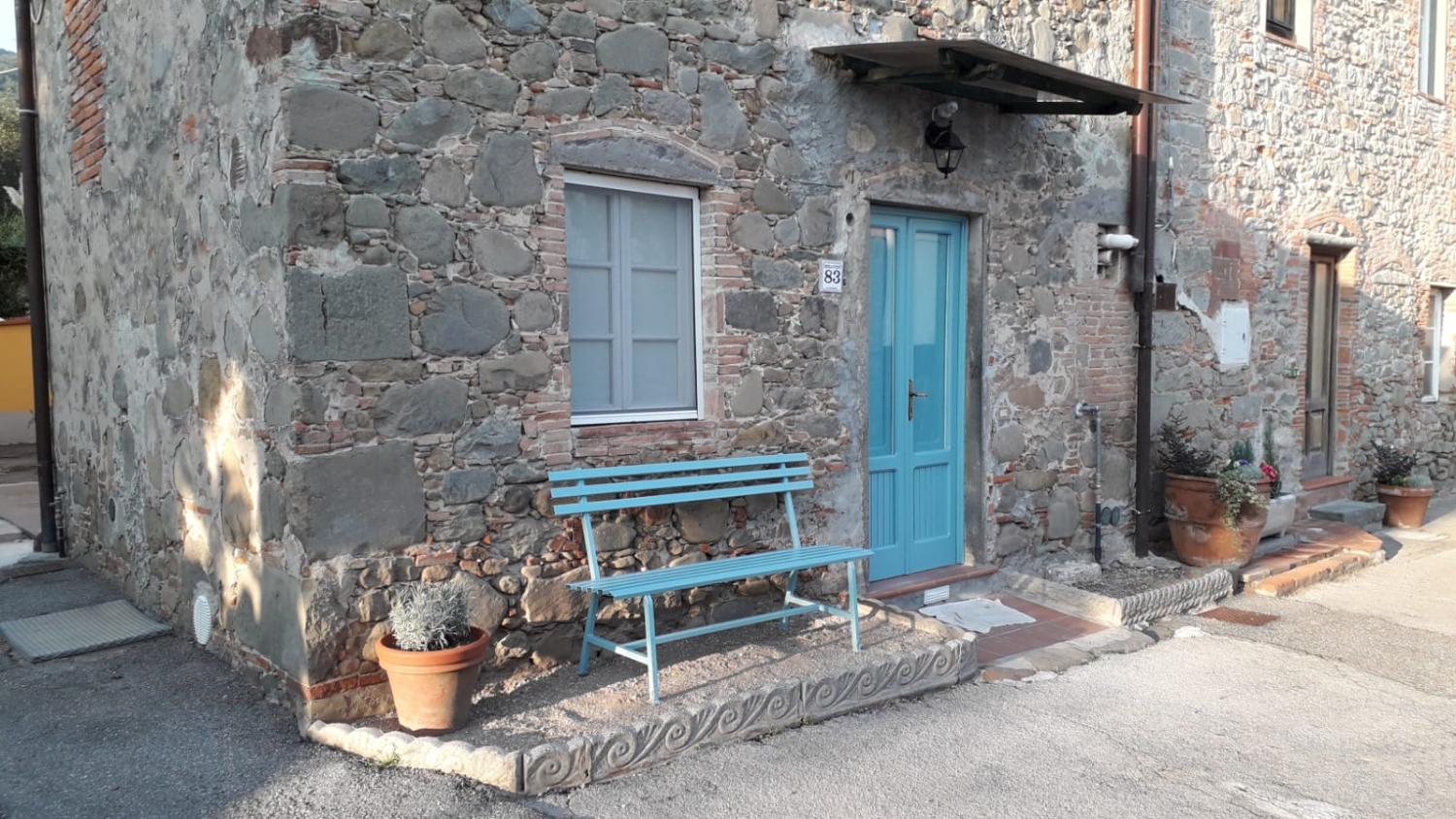 Exterior view 5, Ai Bastiani, Lucca