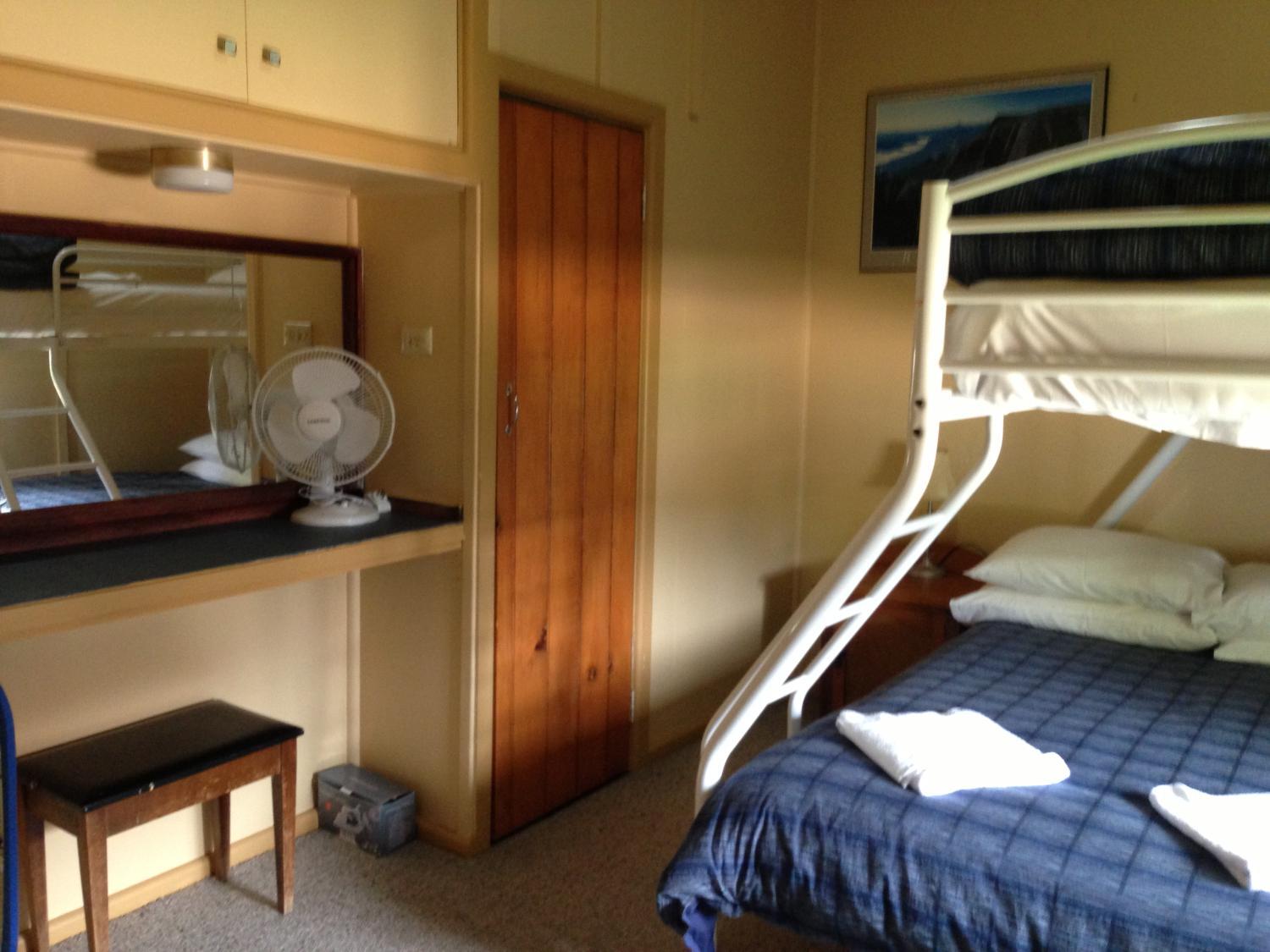 Others 3, Walcha Royal Cafe & Accommodation, Walcha