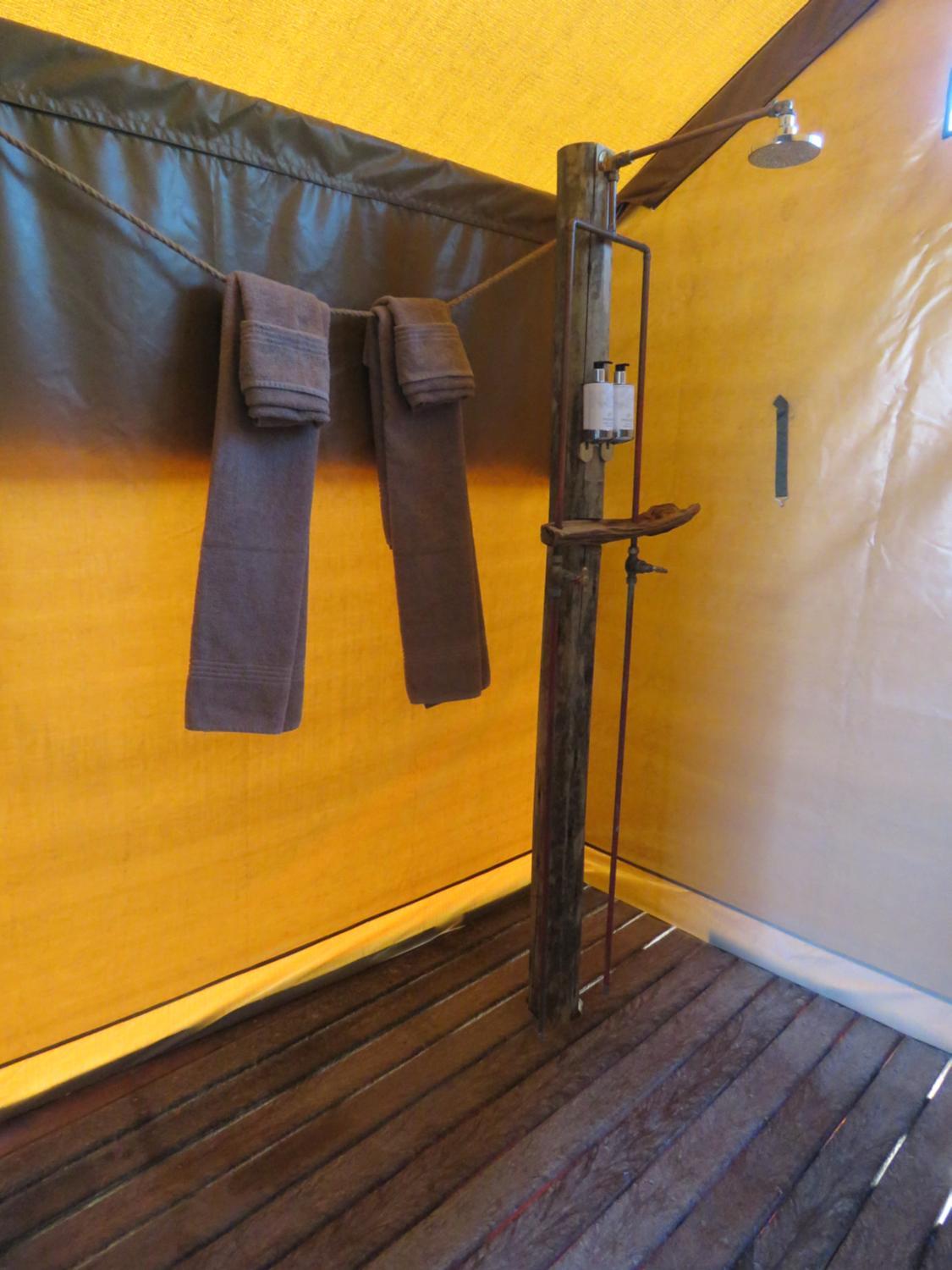 Bathroom, Woodbury Tented Camp, Cacadu