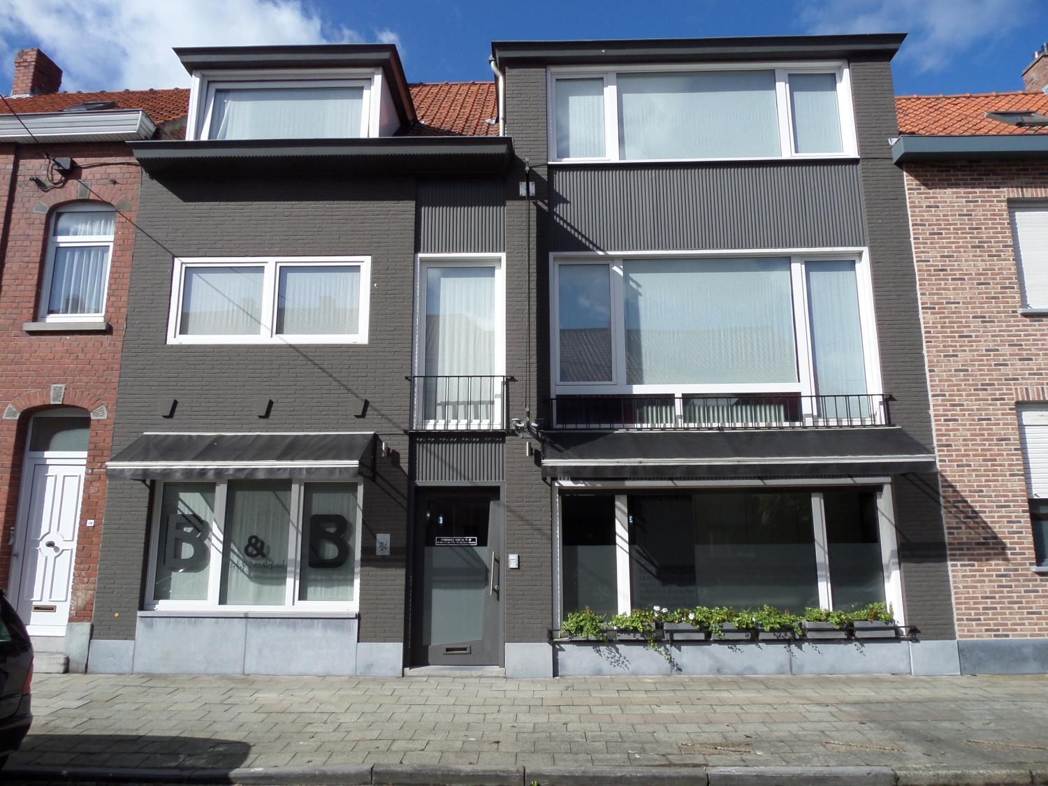 Others 5, B&B Aurora, West-Vlaanderen