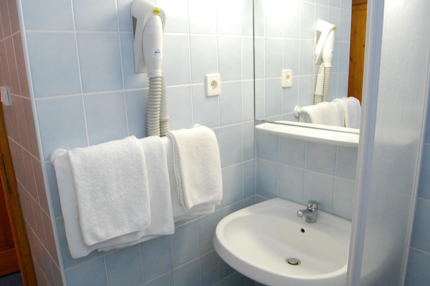 Bathroom, Wellness Hotel Kakadu, Hévíz/Keszthely