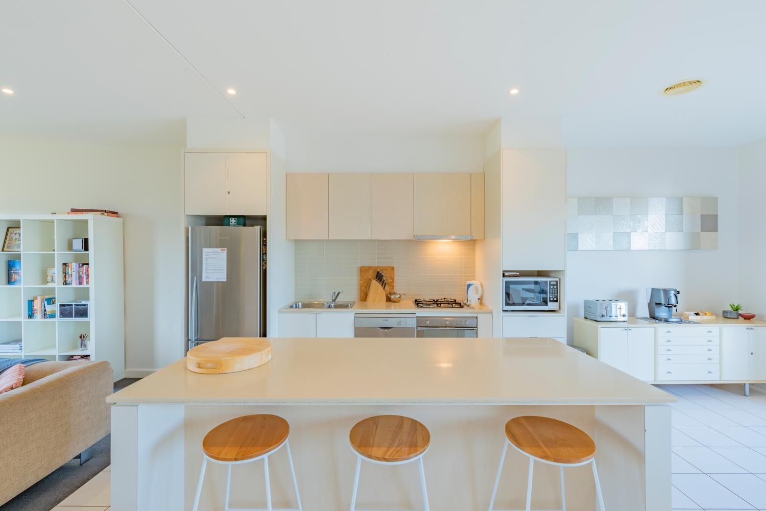 5, Comfy Coast Drive - 3 Bedroom Condo, Surf Coast - East
