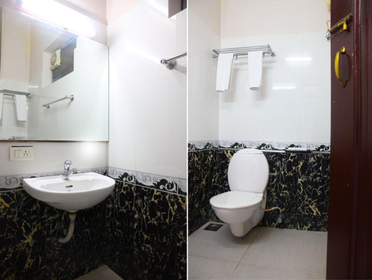 Bathroom, Kalathil Lake Resort, Kottayam