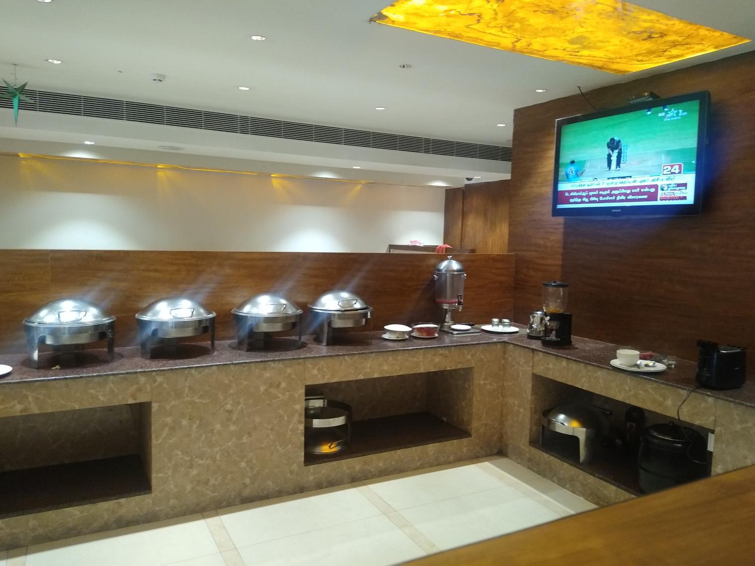 Food & Drinks, Thechi Hotels, Krishnagiri