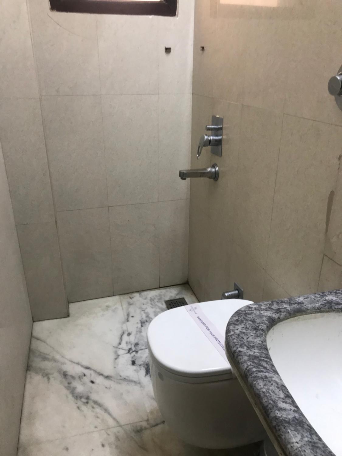 Bathroom, HOTEL LEELA RESIDENCY, Karnal