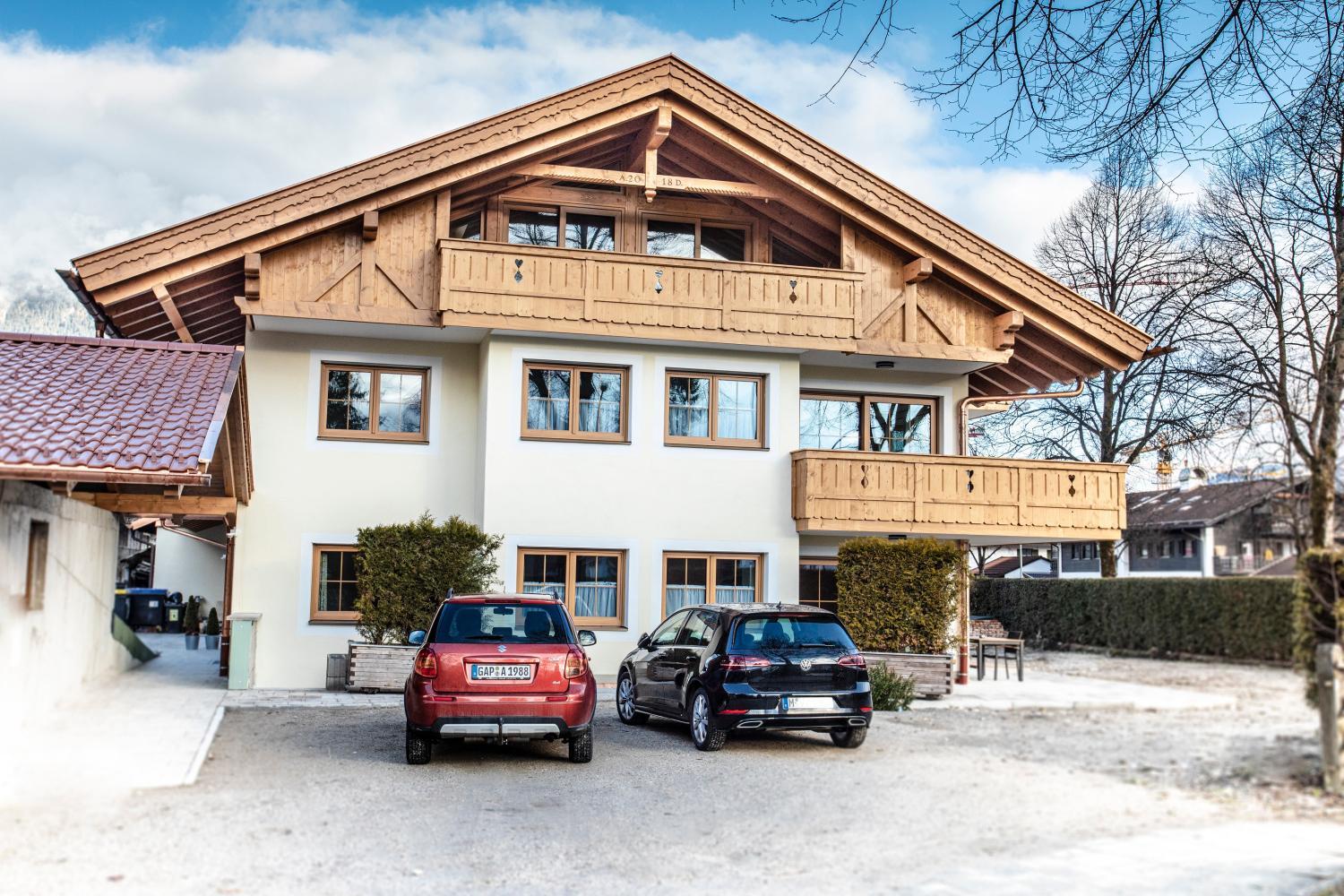 2, Ferienwohnungen "Zur Wally", Garmisch-Partenkirchen