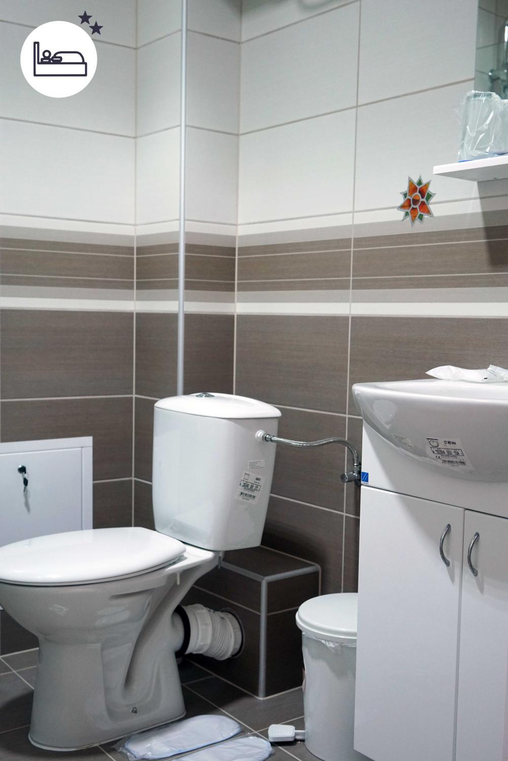 Bathroom 5, Rooms S&S Milicevic u strogom centru Aleksandrovca, Aleksandrovac