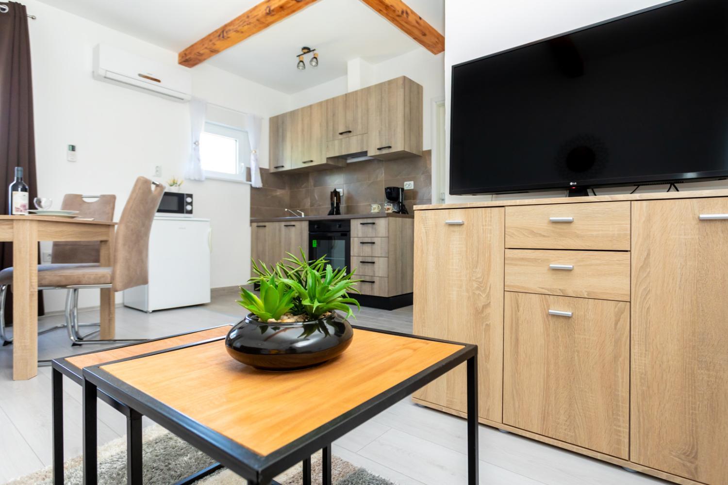 Facilities 3, Apartments MiNa, Malinska-Dubašnica