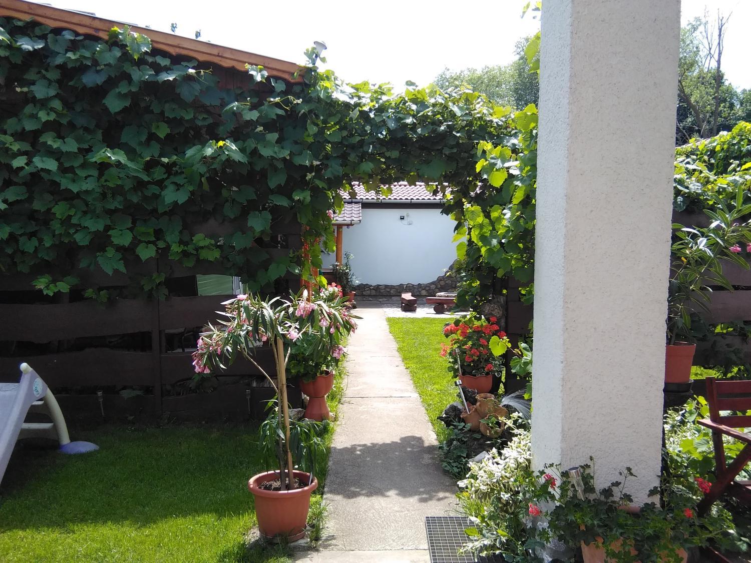 Garden 5, Relax Nyaraloudvar, Bélapátfalva