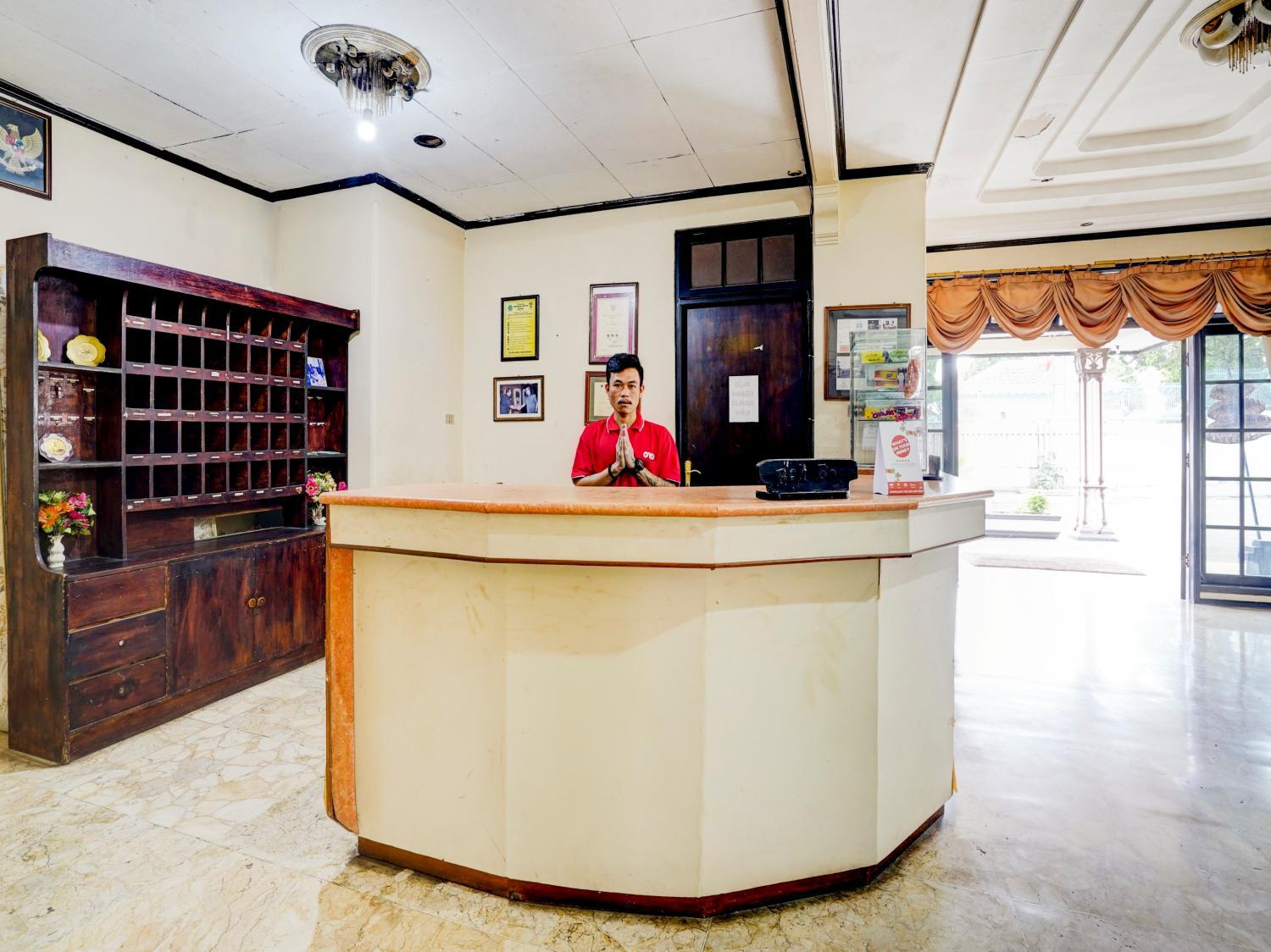 Public Area, OYO 90127 Hotel Mataram Cianjur, Cianjur