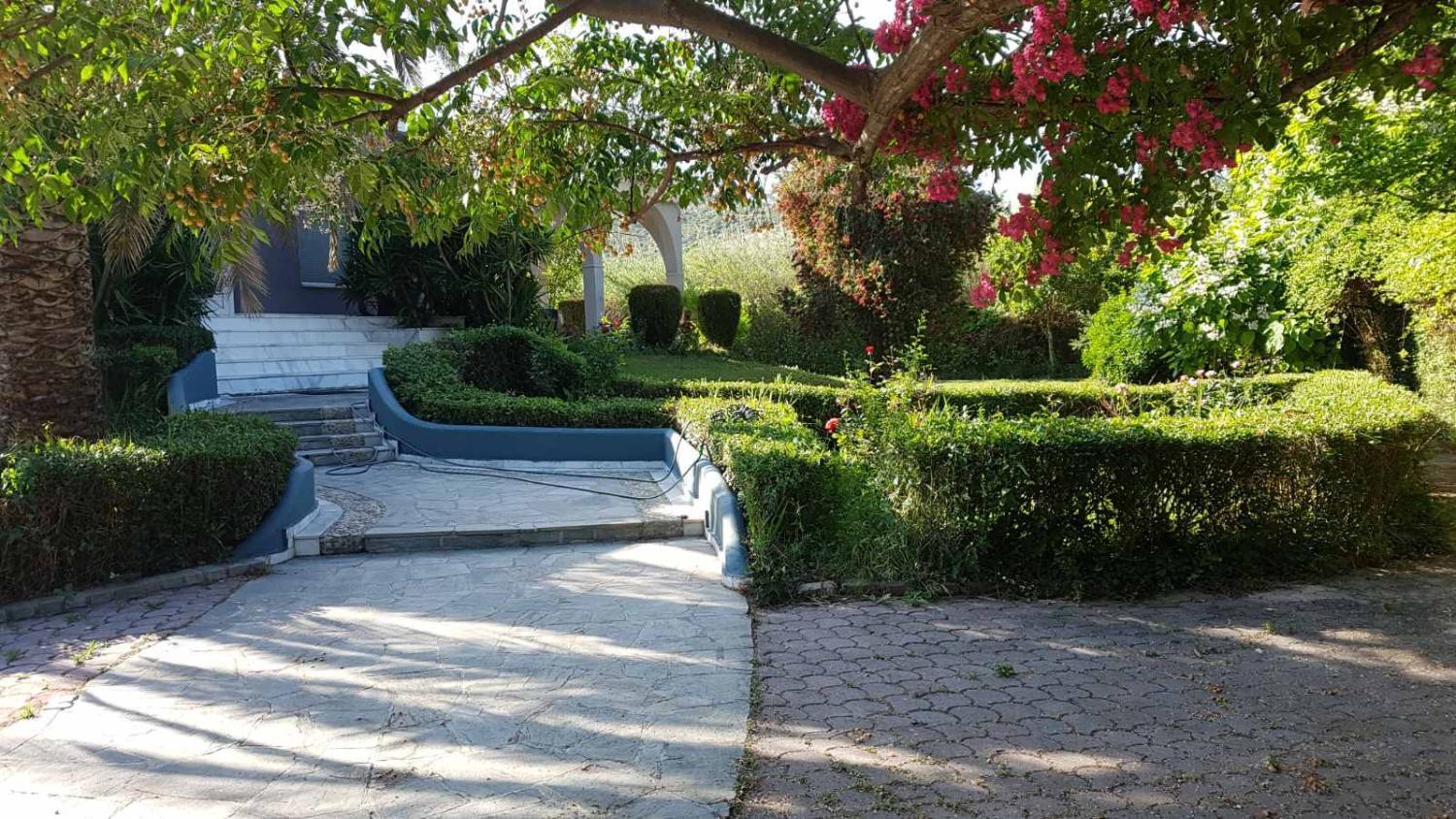 4, House with Garden, East Macedonia and Thrace